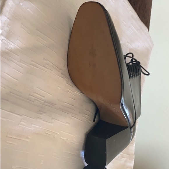 Joan Helpern Signature Black Chunky Heel Boot - Picture 3 of 5